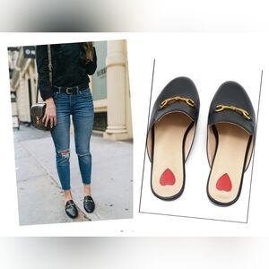Gucci-like, Black Loafers with Gold Chain Detail